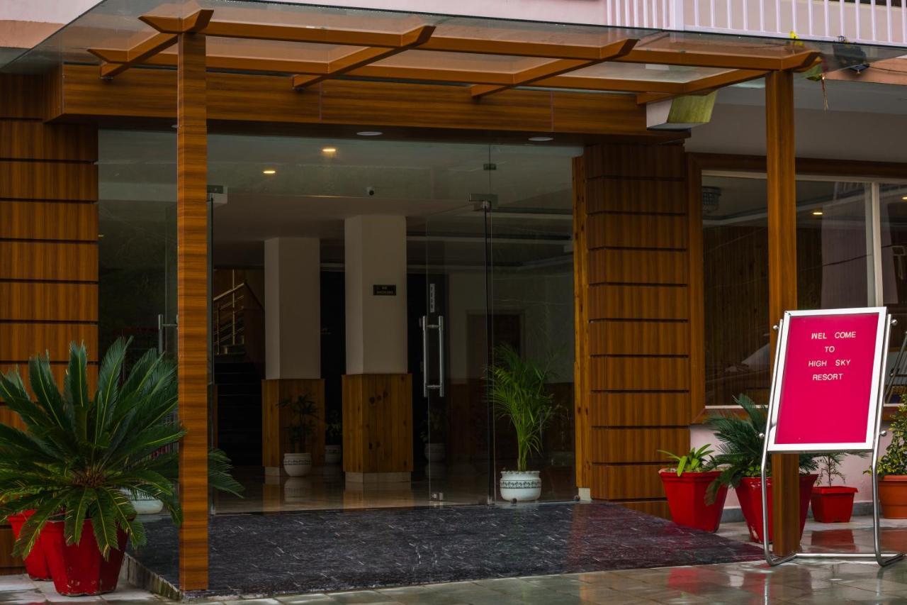 Highsky Resort Dharamshala Buitenkant foto