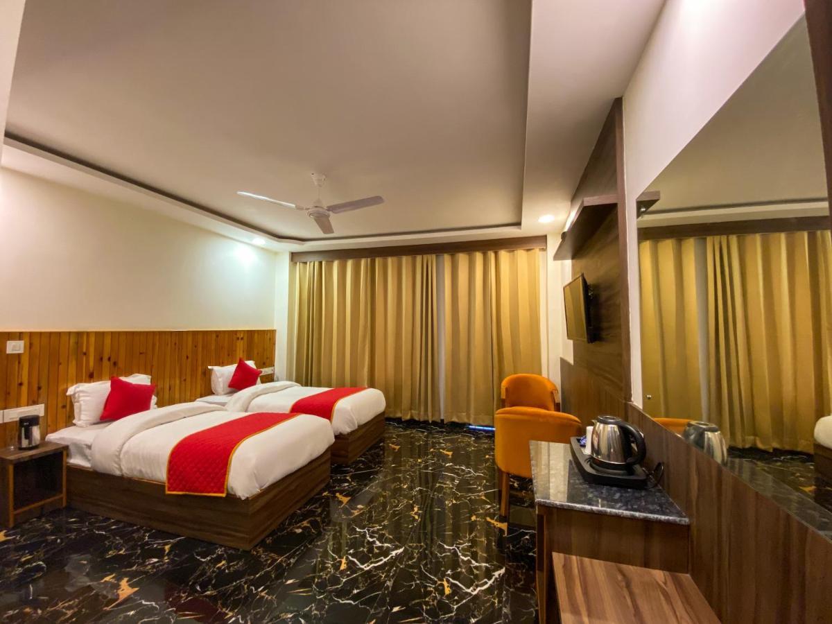 Highsky Resort Dharamshala Buitenkant foto